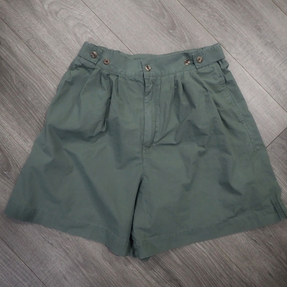 High Waisted Green Khaki Shorts, Dockers